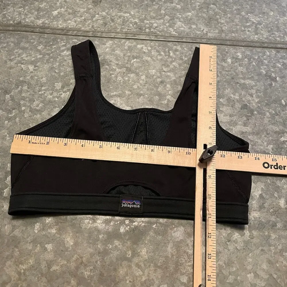 Vintage 90s Patagonia Sports Bra Black 34/36 BC USA Logo Yoga Gym Unpadded Lined